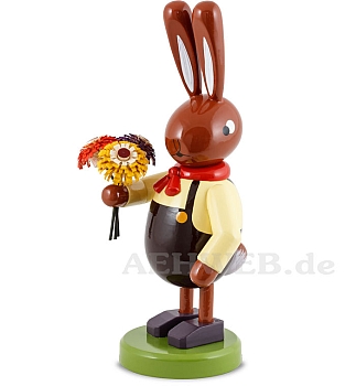 Hase mit Blumenstrauß und brauner Hose groß Serie 16 cm