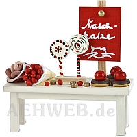 Faire stand with sweets without salesclerk