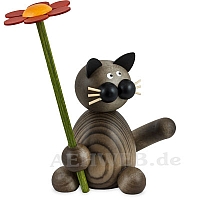 Cat Karli with flower